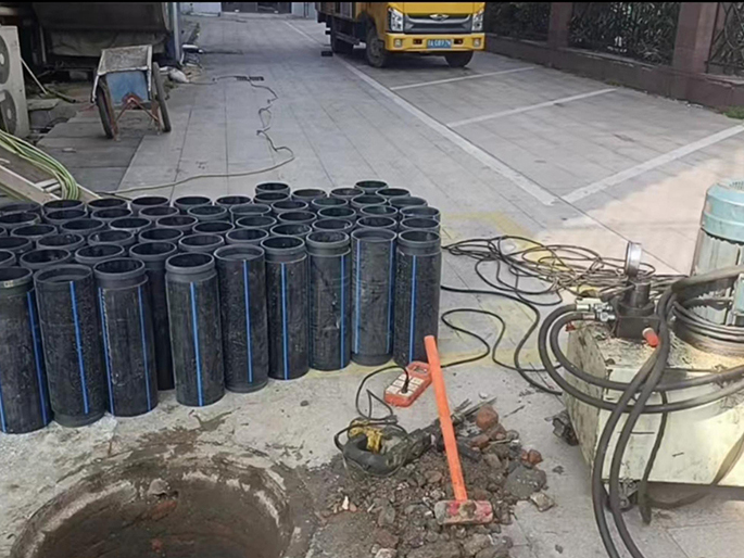 内乡PE置换管厂家 DN315置换管 非开挖管短管置换